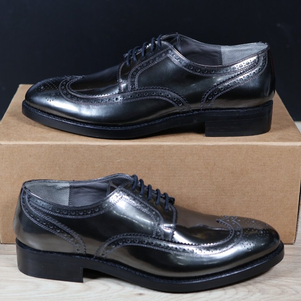 Robert Clergerie Derby Shoes Mens 8 Silver Long Wing Patent Leather Medallion